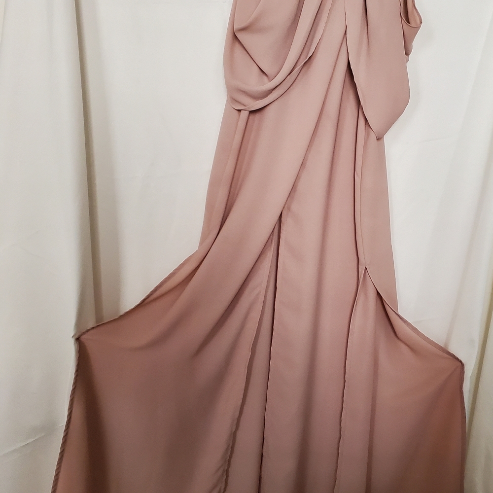 Dress - Picture 5 of 6